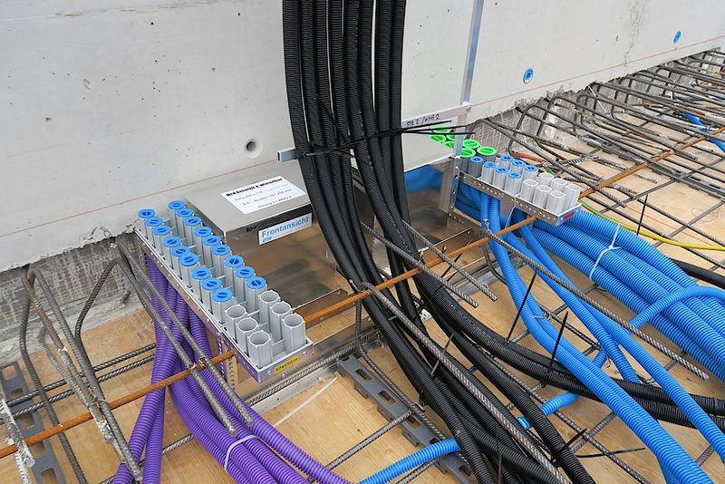 Boden-Durchführungen